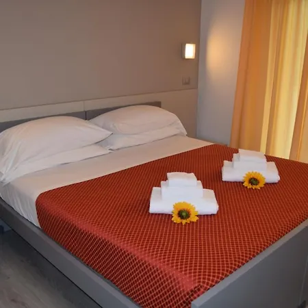Lägenhetshotell Orchidea Marina 3*