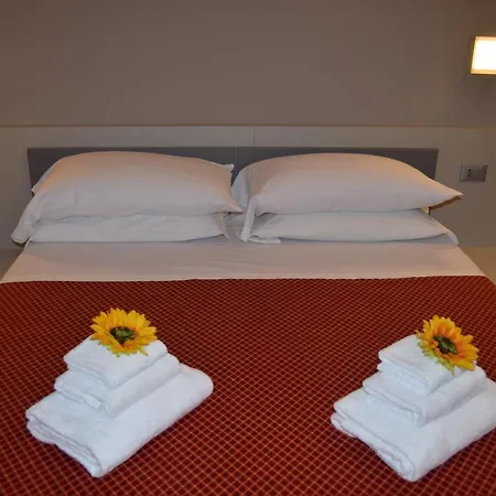 Orchidea Marina Lägenhetshotell Tirrenia