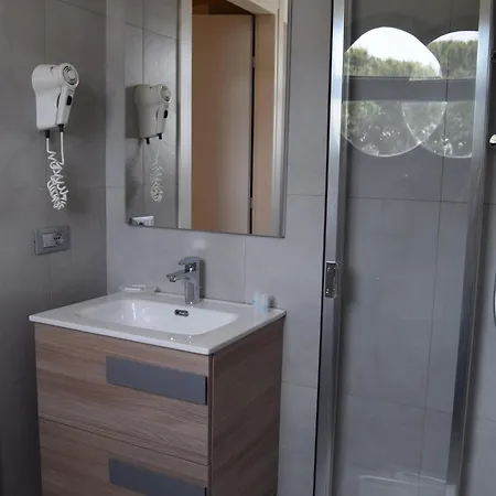 Orchidea Marina Lägenhetshotell Tirrenia