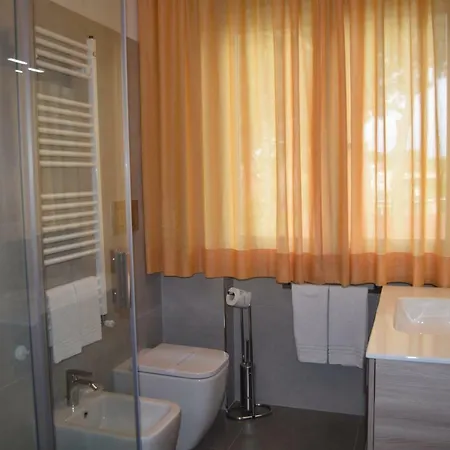 Lägenhetshotell Orchidea Marina Tirrenia